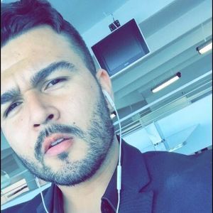 Meet your Posher, Ramiro